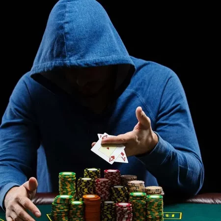 What does a secret player mean in poker?