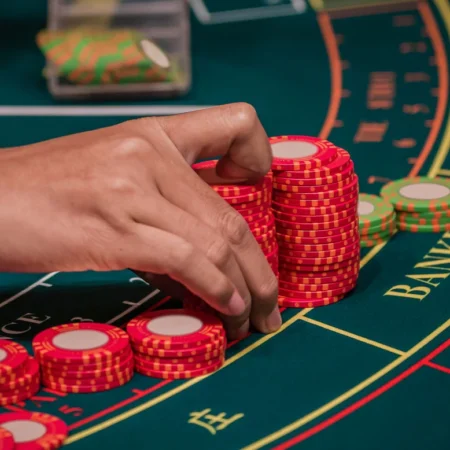 Why baccarat became popular in online casinos